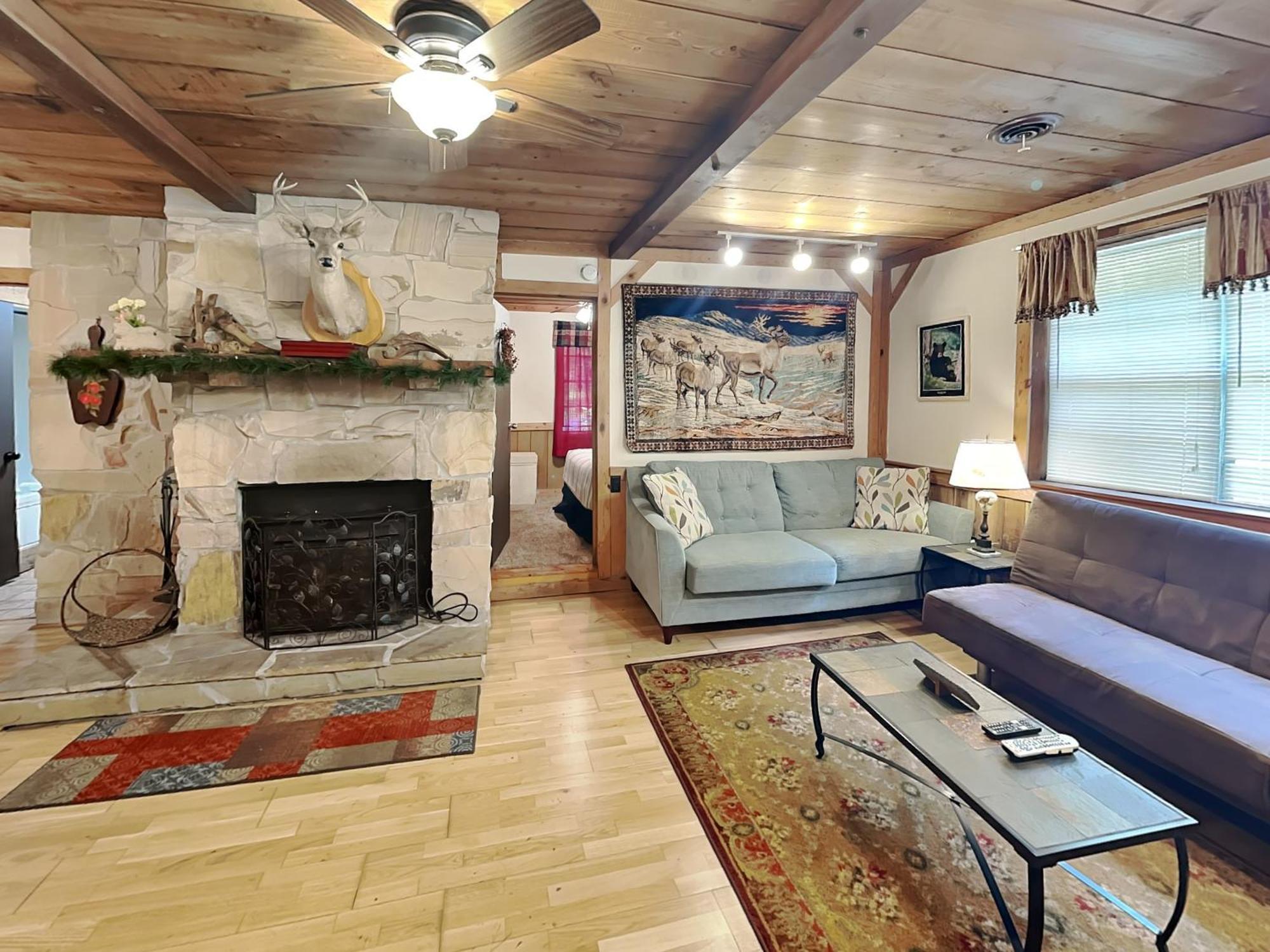 Stone Creek Cottage Pigeon Forge Bagian luar foto